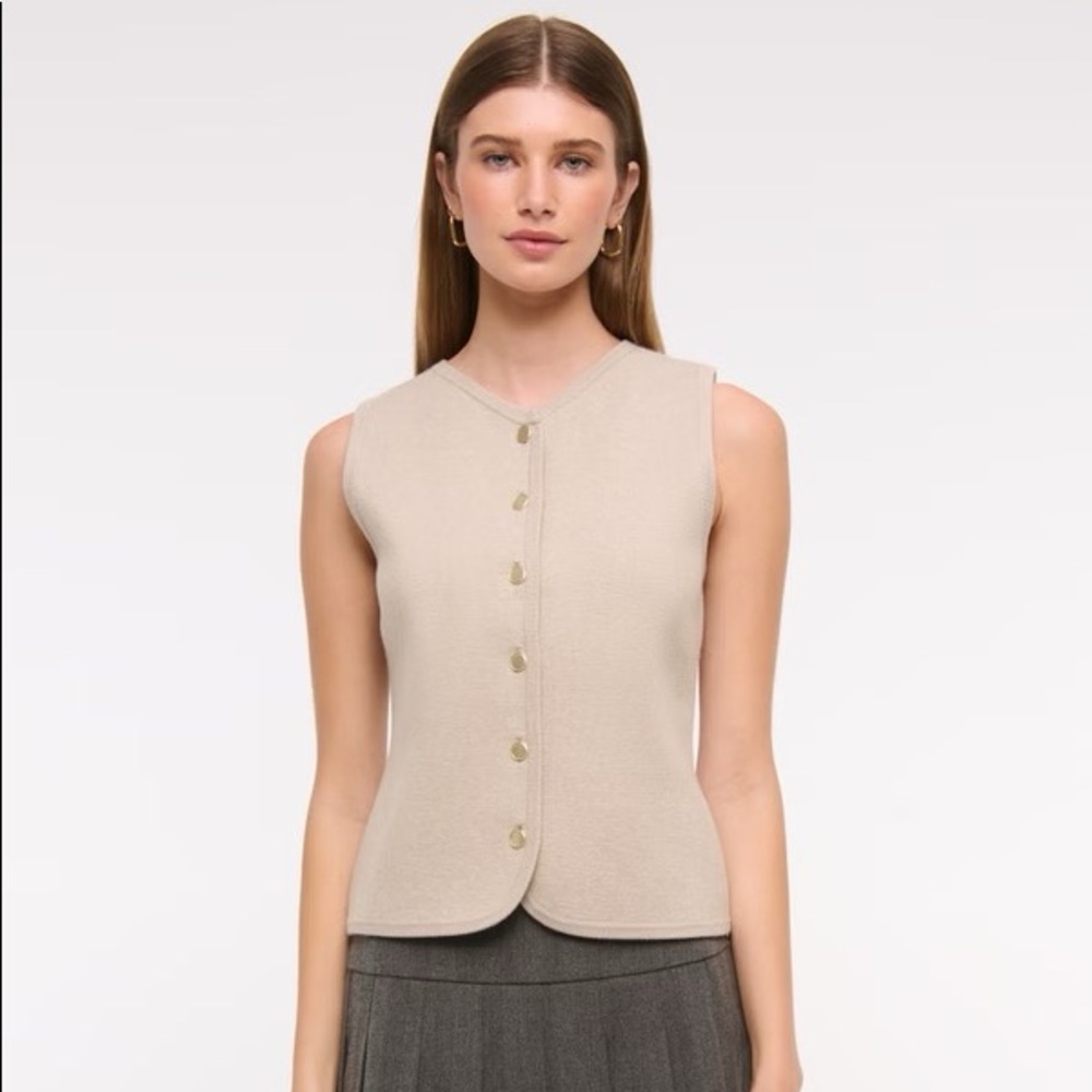 A&F Mara high-V luxesoft sweater vest